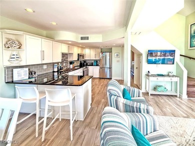 Island Paradise Found: Gulf-Side Retreat with Private Hot - photo 15