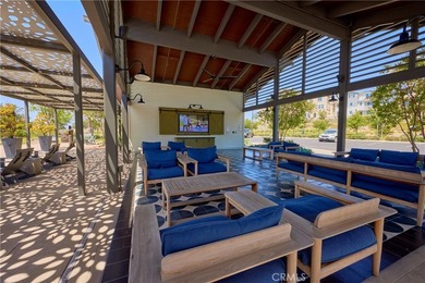 3 years new . 2 bed + den . 2 bath . 1,252 sq ft . Rancho - photo 20