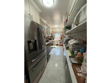 Cash buyers only. Rare opportunity to own a spacious corner - photo 6