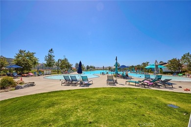 3 years new . 2 bed + den . 2 bath . 1,252 sq ft . Rancho - photo 26