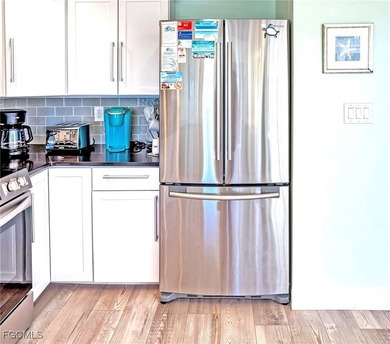 Island Paradise Found: Gulf-Side Retreat with Private Hot - photo 27