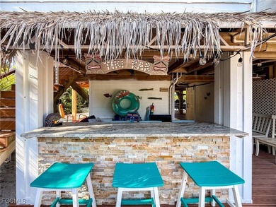 Island Paradise Found: Gulf-Side Retreat with Private Hot - photo 44