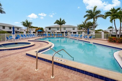 Welcome to this 2 bedroom townhome in San Marco Villas on - photo 4