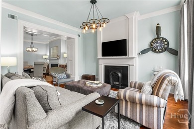 The most remarkable historic homes are rarely defined by a - photo 5