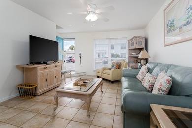 Welcome to this 2 bedroom townhome in San Marco Villas on - photo 8