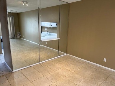 Corner 2/2 Villa. Update this unit to your own specifications - photo 12
