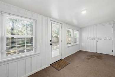Charming Pigeon Point Cottage! Nestled in one of Beaufort's most - photo 16