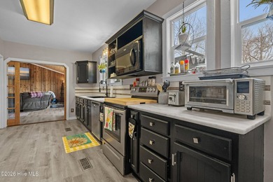 Sunset Beach waterfront gem! This 3-bed, 3.5-bath home offers - photo 18