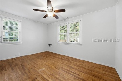 Charming Pigeon Point Cottage! Nestled in one of Beaufort's most - photo 19