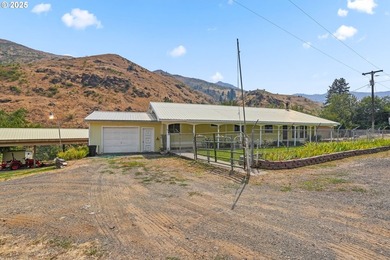 Charming countryside retreat with a vintage 1984 manufactured - photo 3