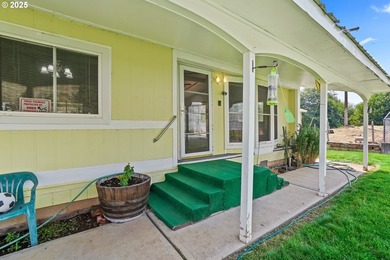 Charming countryside retreat with a vintage 1984 manufactured - photo 5