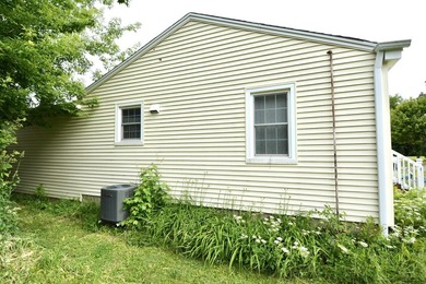 A rare opportunity to enjoy beautiful river views from this - photo 4