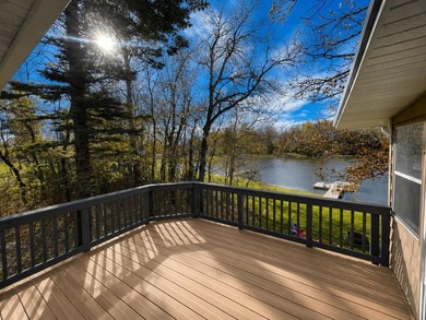 Welcome to your private lakeside retreat on the exclusive - photo 3