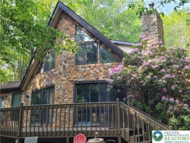 Lake Home For Sale in Tobyhanna Twp, Pennsylvania