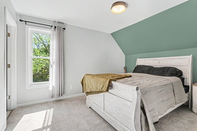 Welcome to 734 E. Green Street, a beautifully renovated - photo 26