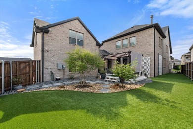 Modern Two-Story Home with Detached Guest Studio in Prime - photo 2
