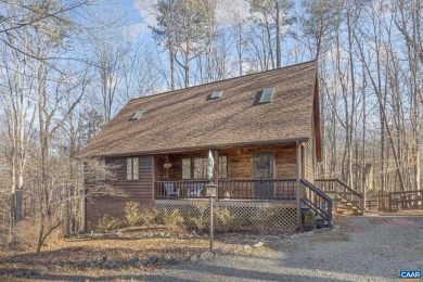 Lake Home For Sale in Palmyra, Virginia