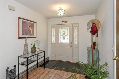 Move-in ready 3-bed, 2-bath home in Lake Shastina, offering 1 - photo 3