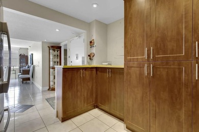 BEACHFRONT - Stunning 3BR/2.5BA residence with panoramic ocean