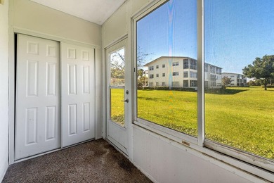 Lowest priced unit in Century Village. Located right next to - photo 16
