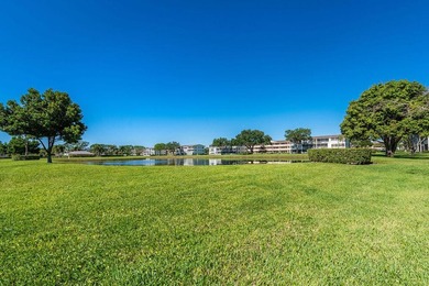 Lowest priced unit in Century Village. Located right next to - photo 17