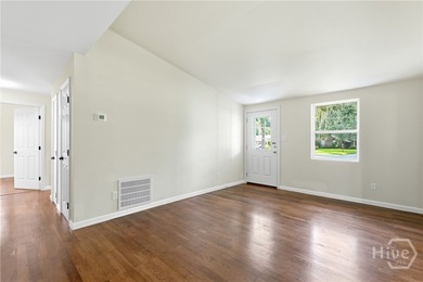 Fully renovated 3-bedroom, 2-bath ranch home on a desirable - photo 9