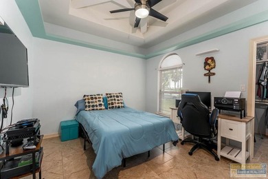 Waterfront Luxury & Resort Living: SPI Golf Course Community - photo 21