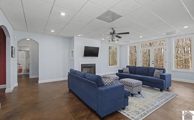 Experience lake living in this beautifully designed 4 bedroom, 3 - photo 22