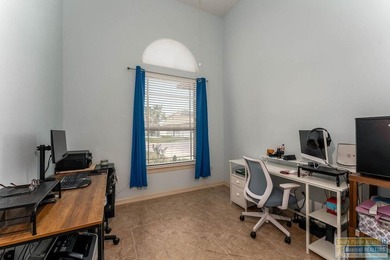 Waterfront Luxury & Resort Living: SPI Golf Course Community - photo 24
