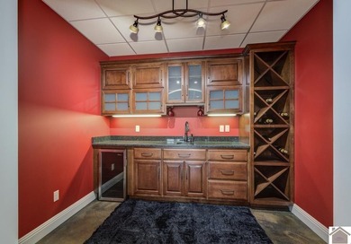 Experience lake living in this beautifully designed 4 bedroom, 3 - photo 24