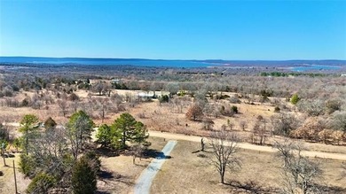Wake up to peaceful lake views and end your evenings with - photo 35