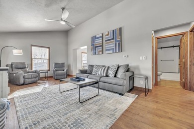 Fantastic 4-bedroom, 2-bathroom family home in Milford's - photo 4