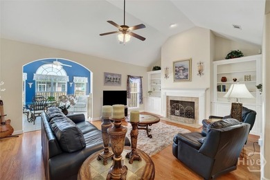 Discover the perfect blend of comfort, convenience, and - photo 6