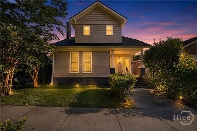 Welcome to an exceptional investment opportunity in a convenient - photo 1