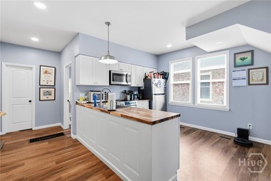 Welcome to an exceptional investment opportunity in a convenient - photo 10