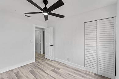 Welcome this Beautiful fully remodeled 3 bedroom 1 bathroom to - photo 14