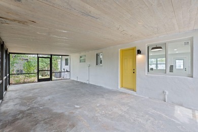 Welcome this Beautiful fully remodeled 3 bedroom 1 bathroom to - photo 22