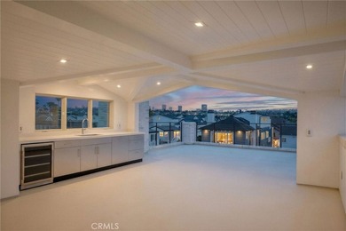 Brand new construction on Balboa Island crowned by a stunning - photo 27