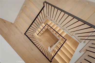 Brand new construction on Balboa Island crowned by a stunning - photo 32