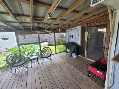 The property features a New roof and tile flooring throughout - photo 36