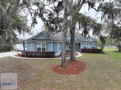 Welcome to your coastal sanctuary. This stunning 2,214 sq. ft - photo 9