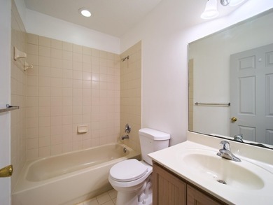 Located in the gated community of Thousand Oaks, this 3-bedroom - photo 13