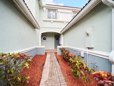 Located in the gated community of Thousand Oaks, this 3-bedroom - photo 24