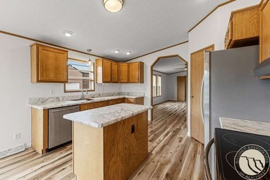 Additional listing photo 4