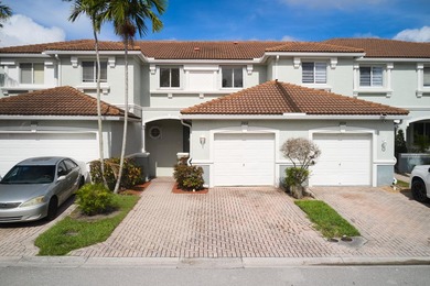 Located in the gated community of Thousand Oaks, this 3-bedroom - photo 25
