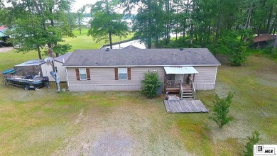 Caney Lake Home For Sale in Jonesboro Louisiana