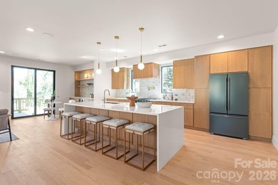Welcome to 1814 Logie Avenue, a thoughtfully designed NEW - photo 6