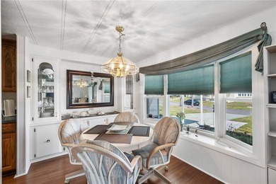 Under contract-accepting backup offers. Looking for an - photo 4