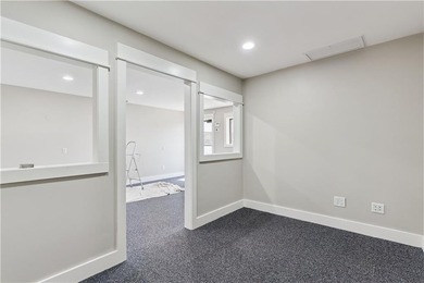 Rarely does a commercial property become available in this - photo 5