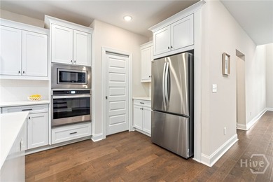 Elegant, like-new home in highly desirable Oconee County - photo 13